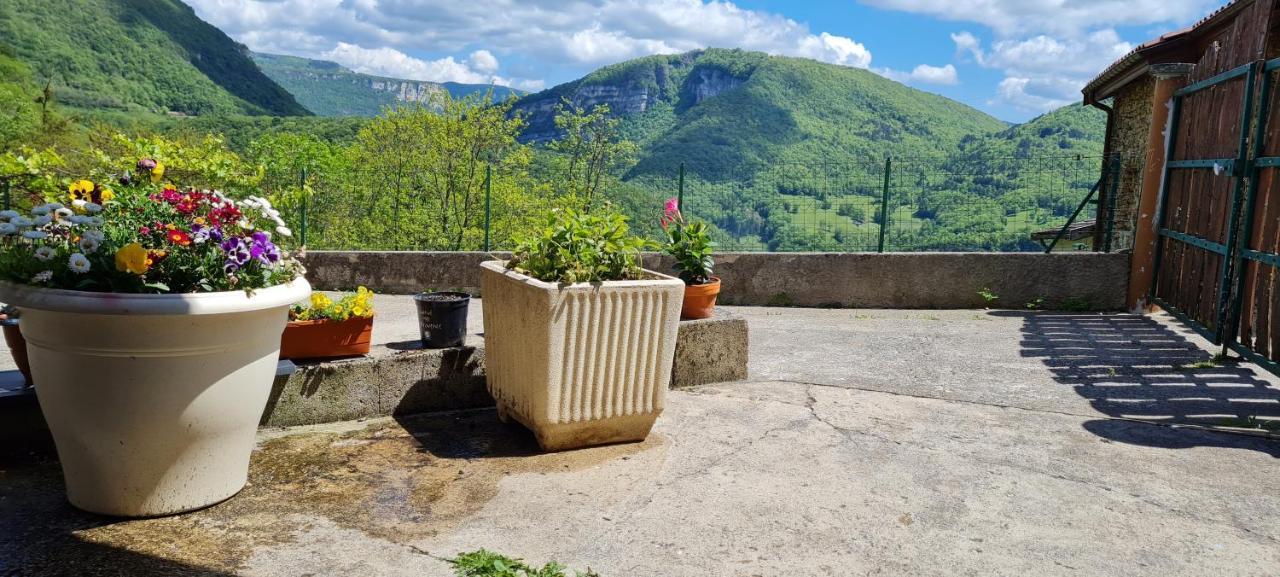 Au Chalet D'Anna Saint-Rambert-en-Bugey Ngoại thất bức ảnh